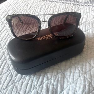 Balmain Sunglasses with case